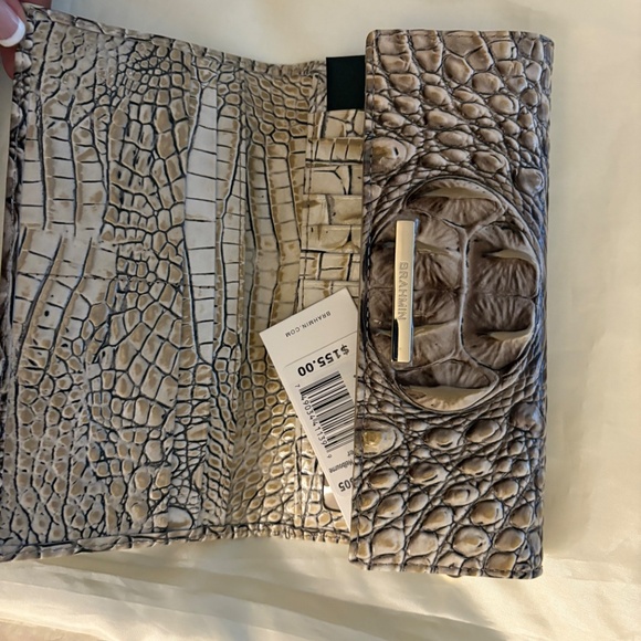 Brahmin Cordelia Timeless Taupe Ombré Melbourne Wallet - Picture 5 of 7